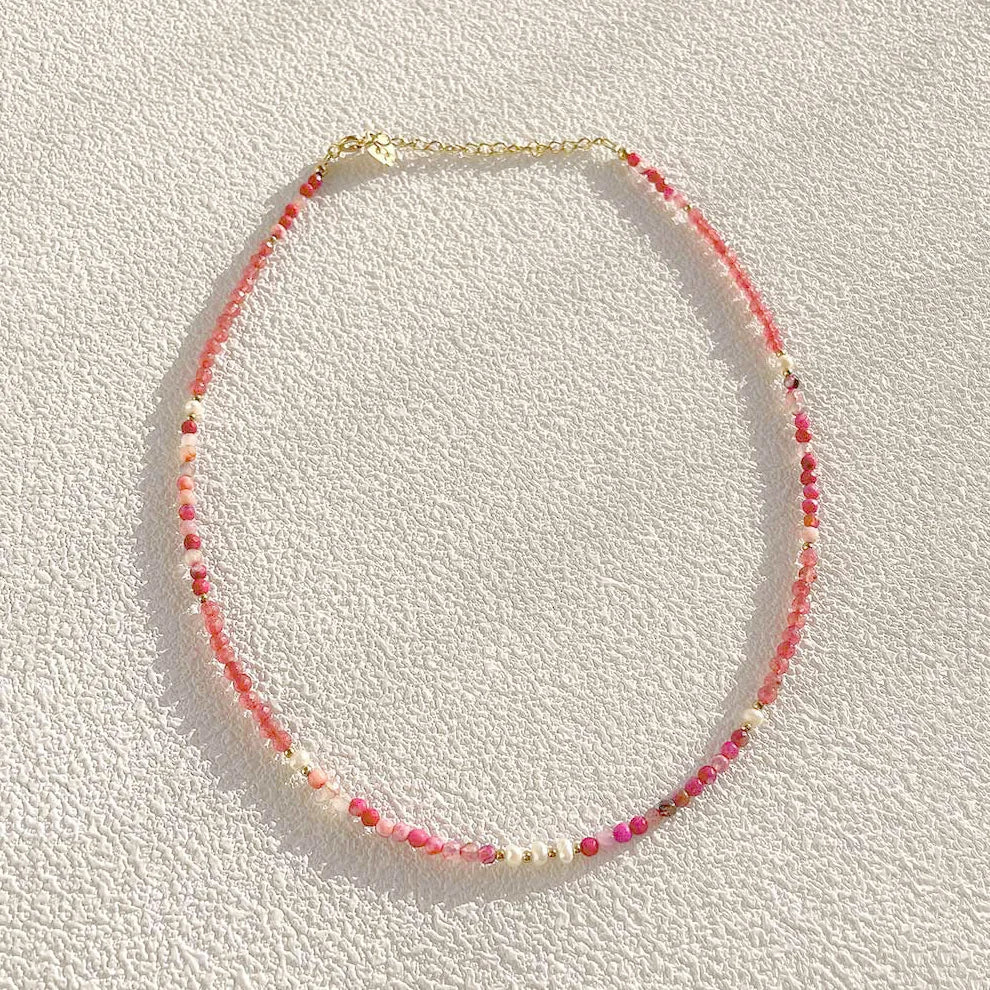 Handmade Sweet Pink Natural Stone Beaded Freshwater Pearl Necklace Women and Girls Stainless Steel Waterproof Clasp