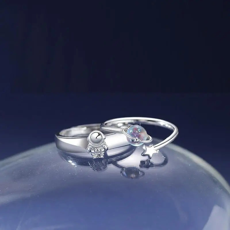 2Pcs/Set Astronaut Planet Ring Couple Accessories Spaceman Moon Ring Star Moon Finger Ring for Lover Men Women  Wholesale