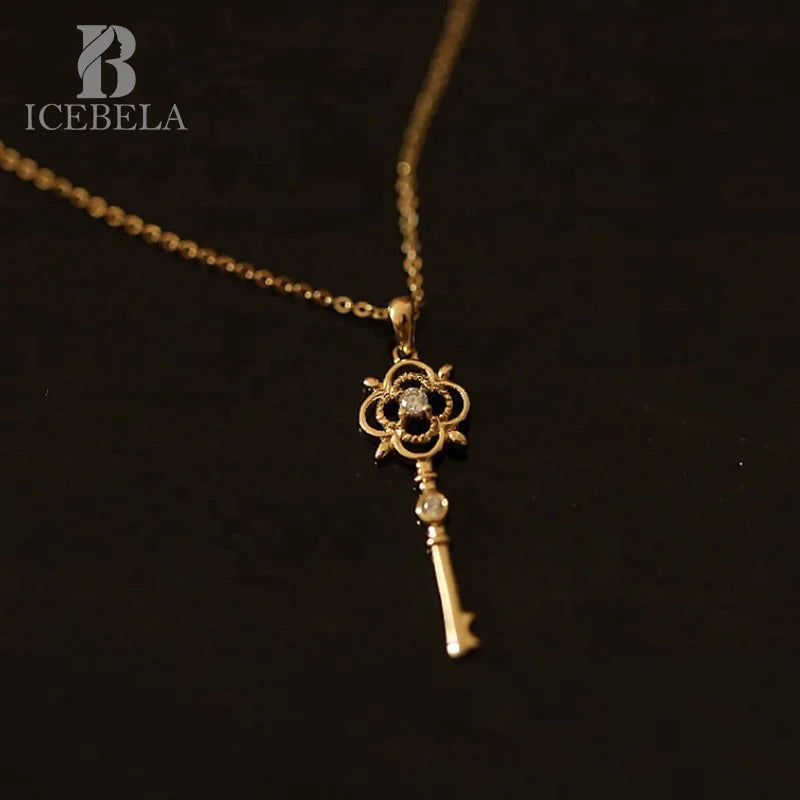 Wholesale Unique Niche Gold Plated 925 Sterling Silver Hollow Out Key Zircon Pendant Necklace Fine Jewelry Necklaces for Women