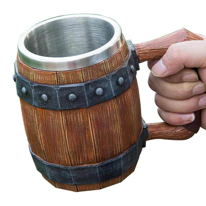 Vintage Style Outdoor 22oz Eco-Friendly Wooden Cask Beer Mug with Stainless Steel Construction for Party Use