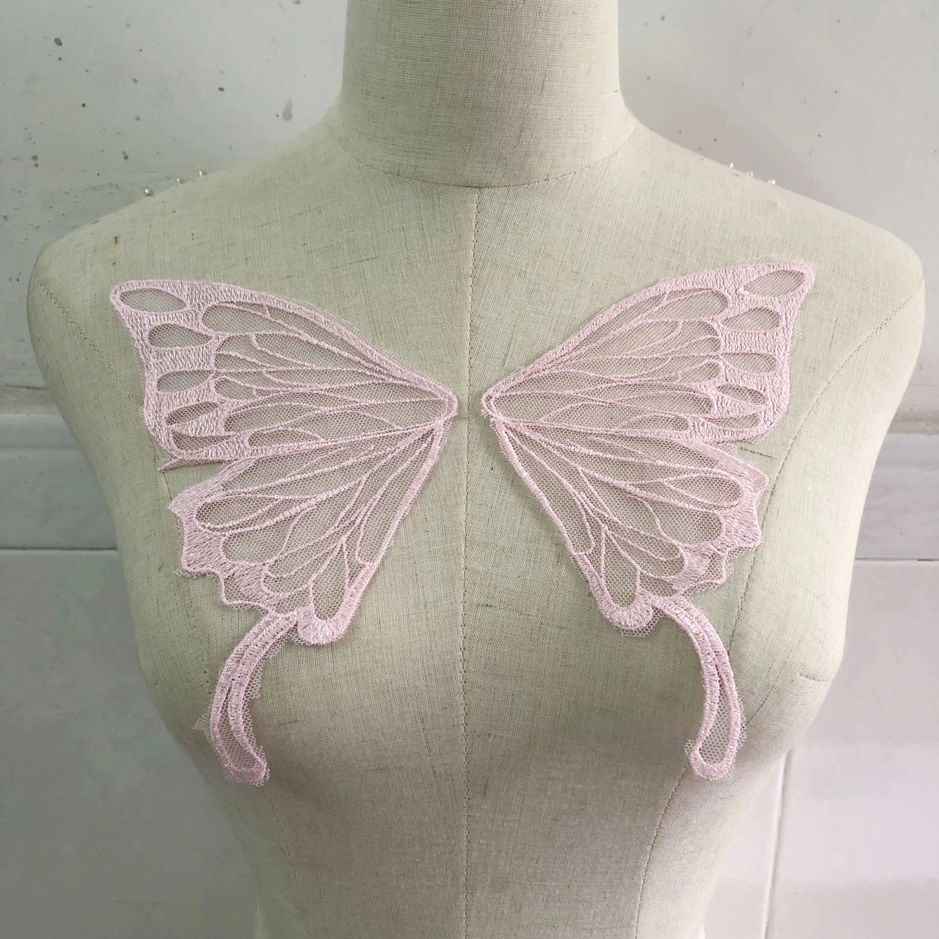 Smaller Size Butterflies Pairs Embroidered Lace Applique Colors In-stock LT2614A