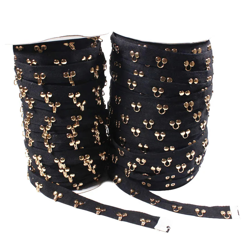 Factory Wholesale Fashion Metal Hooks and Eyes Tape Custom Corselet Hook Button Cotton Tape for Garments