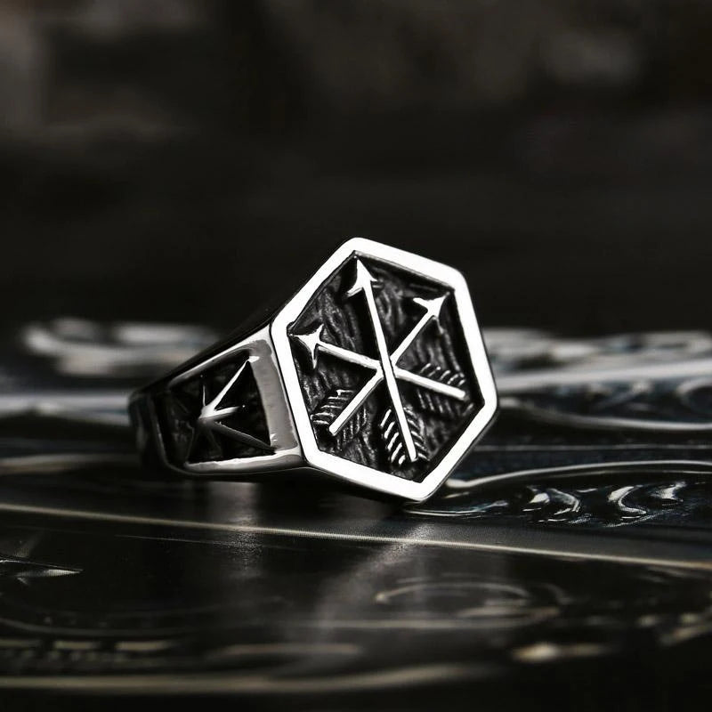 OLAN Fashion Jewelry Vintage Personality Arrow Shaped Titanium Stainless Steel Rings for Men