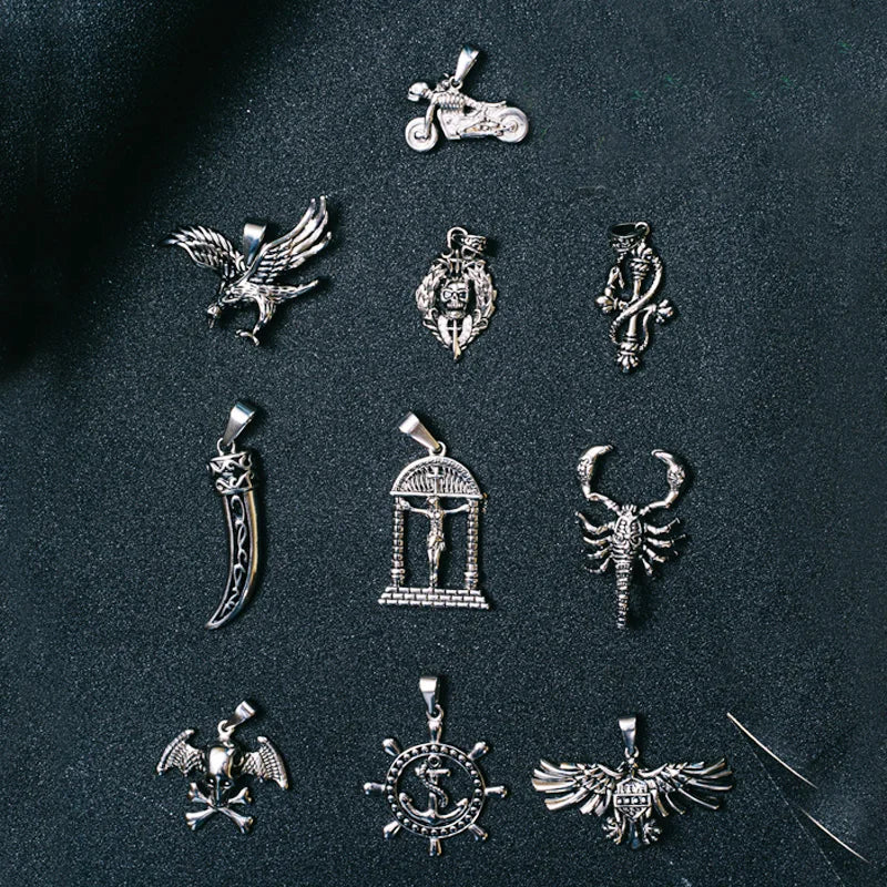 Vintage Religious Men Cross Jesus Pendant Stainless Steel Eagle Charm Jewelry Ship Wheel Charms Black Silver Skull Pendants