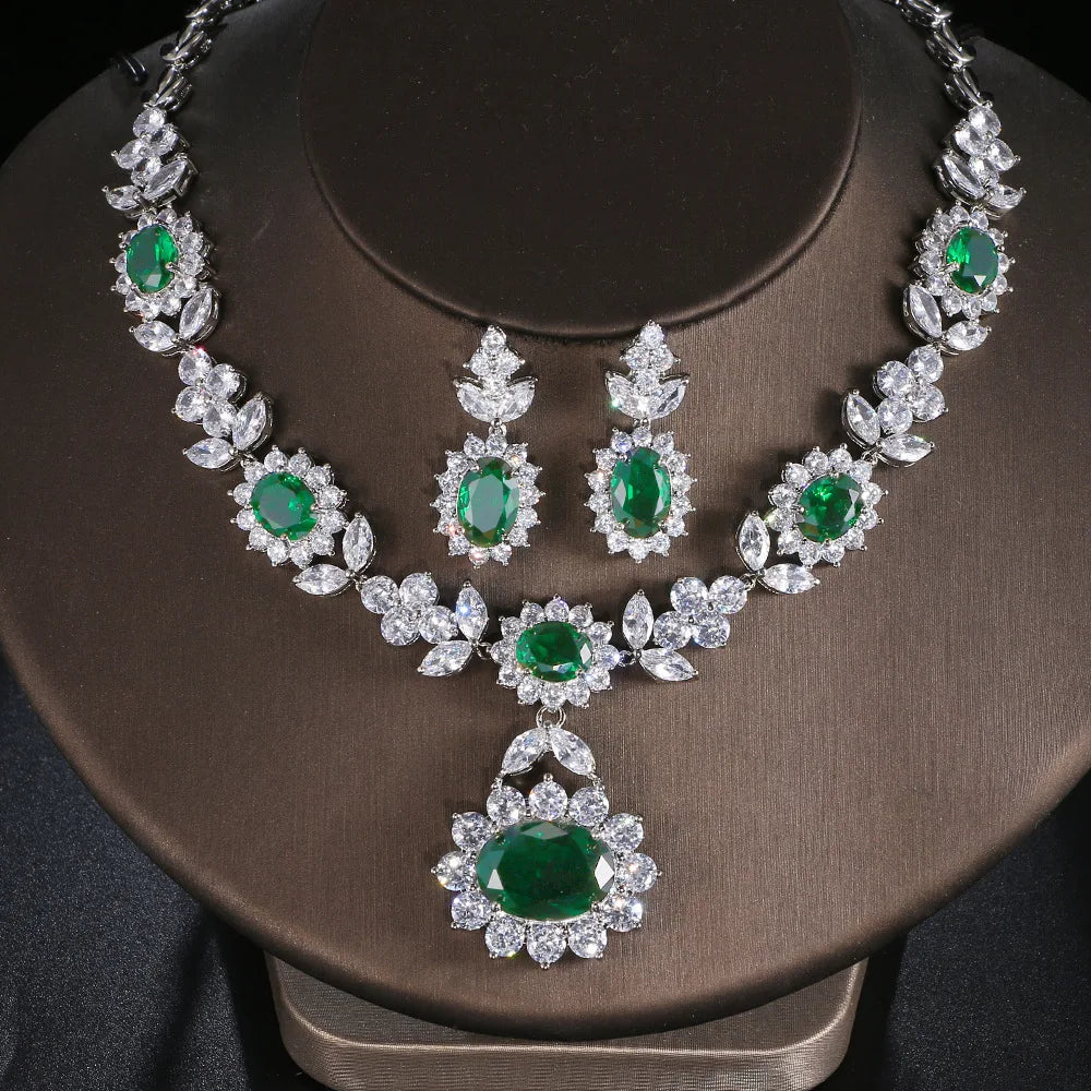 2022 New Arrival Wedding Jewelry Bridal Necklace Earrings Set Shiny Emerald Flower Zircon Jewelry Set for Women Girls