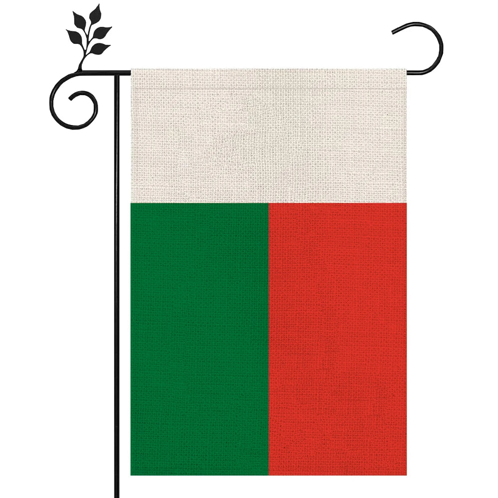 Custom 12x18 Inch Indoor Outdoor Decorative Madagascar Burlap Garden Flags