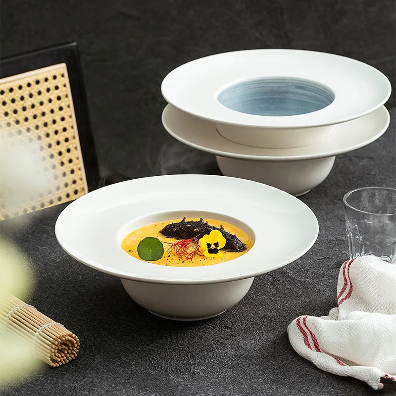 White Porcelain  Dinnerware for Restaurants Eco-Friendly 9.85 Inch 600ml Pasta Plate Soup Ceramic For pasta dinnerware