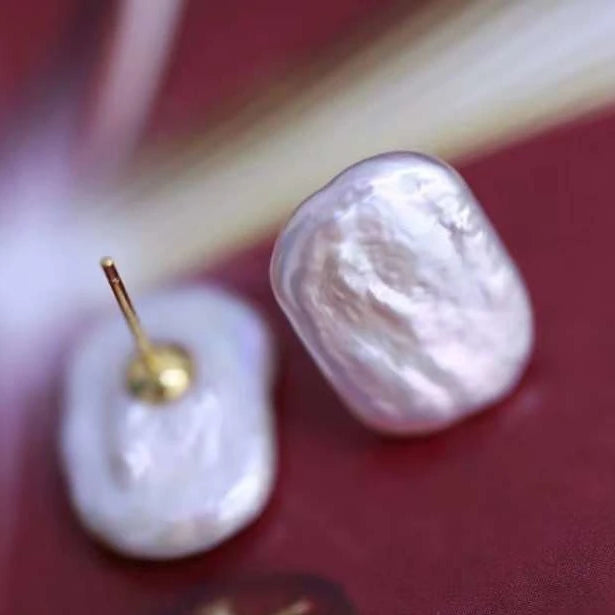 Queen High Grade 925 Sterling Silver Baroque Pearl Stud Earrings Allergy Resistant Block Pin Style Fashionable Eardrop Design