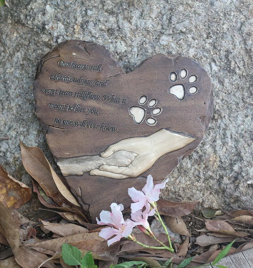 Heart Pet Memorial Stone with Hand Paw Print Poem Sympathy Loss Remembrance Garden Plaque Engraved Resin Decor for Pet Grave