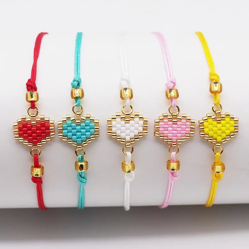 Adjustable Bohemian Style Multi-Color Heart Beaded Bracelet Handmade Fashion Blue Heart Bracelet Unique Bracelets for Women
