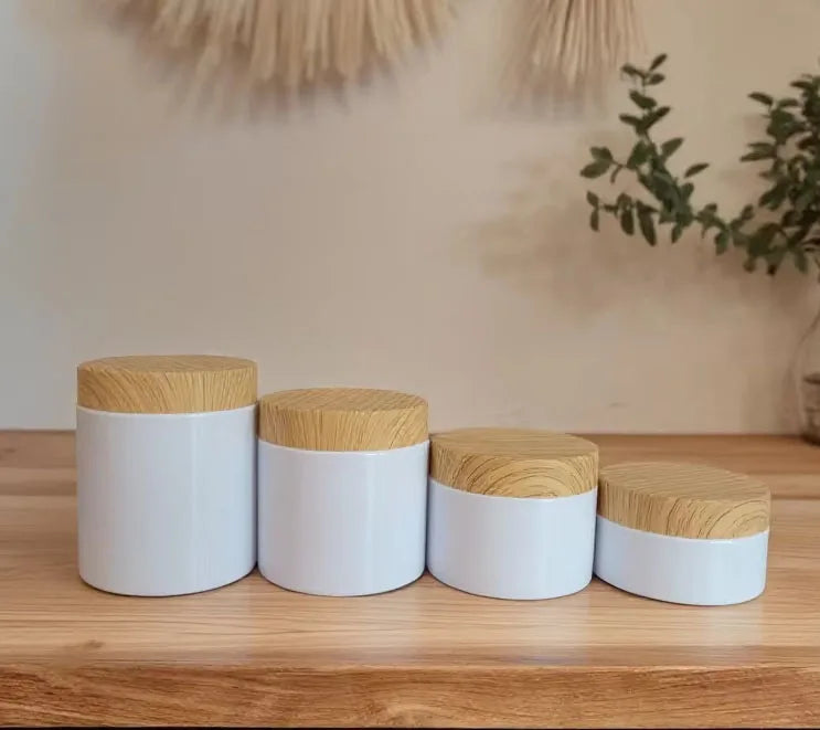Wholesale 30g 50g 80g 100g 150g 200g White Pet Plastic Cream Jar with Bamboo Lids for Body Scrub