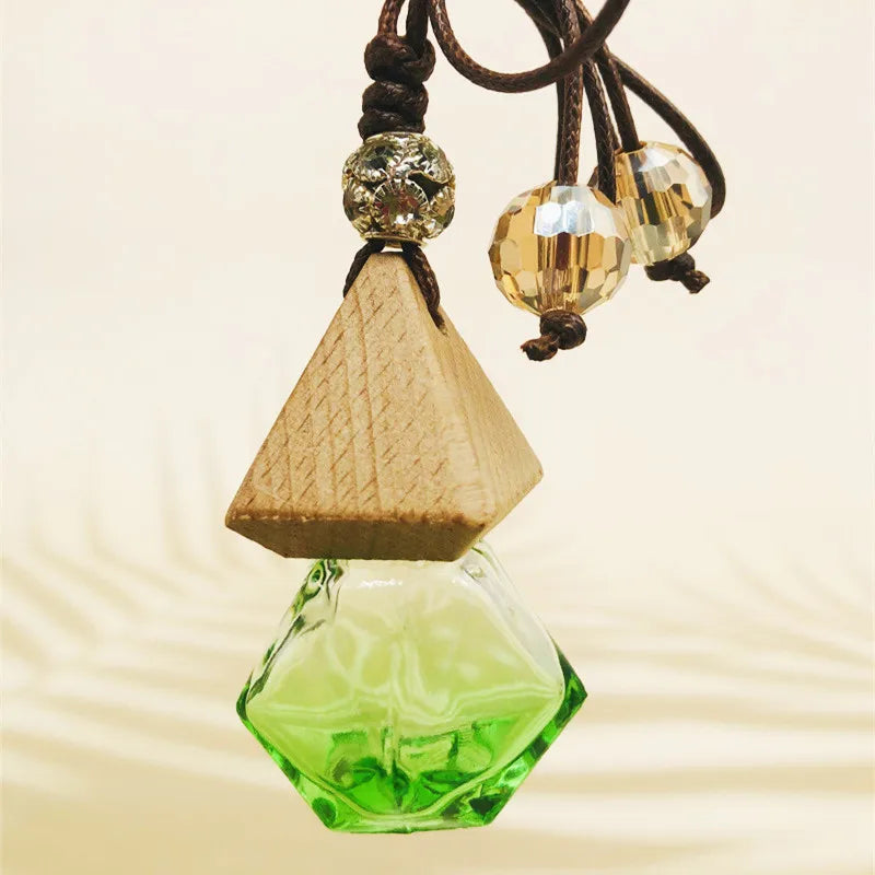 Empty Small Car Perfume Glass Bottle With Hanging Rope Car Perfume Hanging Diffuser Of Wooden Cap Perfume Bottle