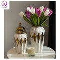 Light Luxury Ginger Jar Tabletop Vase Decoration European Electric Gold-plated Ceramic Decorative Vase With Lid Cover