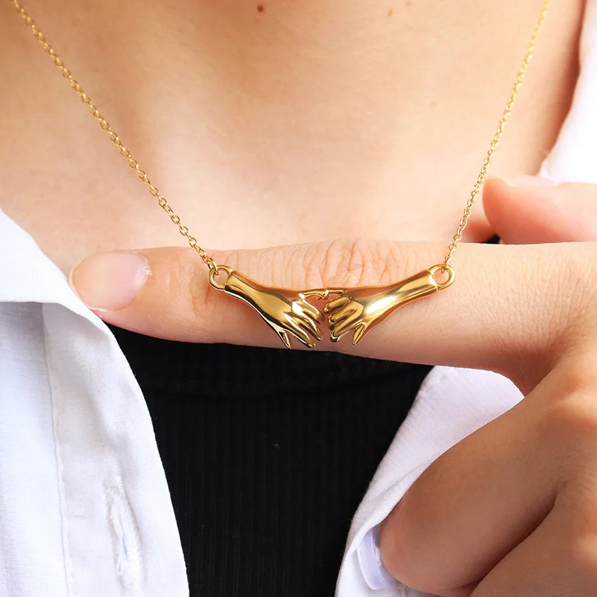 Tarnish Free 18K Stainless Steel Pull Hook Hand Promise Couple Necklace Lovers Holding Hand Clavicle Necklace Jewelry YF3206