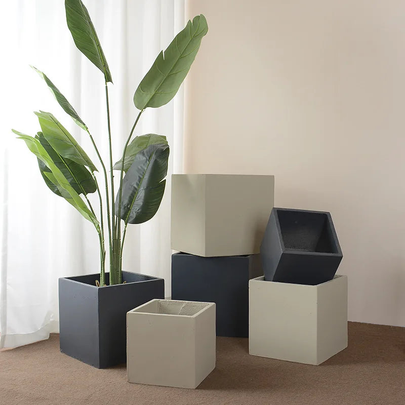 P50 Ornamental Plants Are Diverse in Size Strength and Durability Cement Pots Cement Concrete Molds for Flower Pots