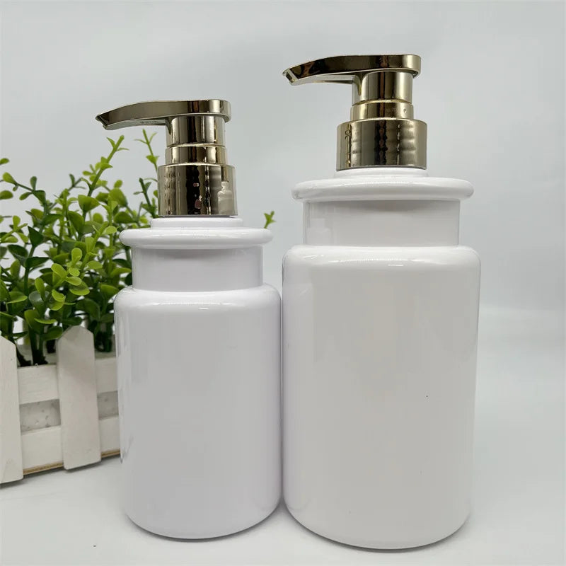 Large Empty Plastic Pump Bottle 300ml 500ml white black Shampoo Lotion Bottle  for Body Milk Packaging Container