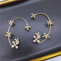 Hot Sale New Four Leaf Flower Ear Clip Rhinestone Earrings Pearl Ear Clip Earrings No Piercing Party Wedding Jewelry Gift