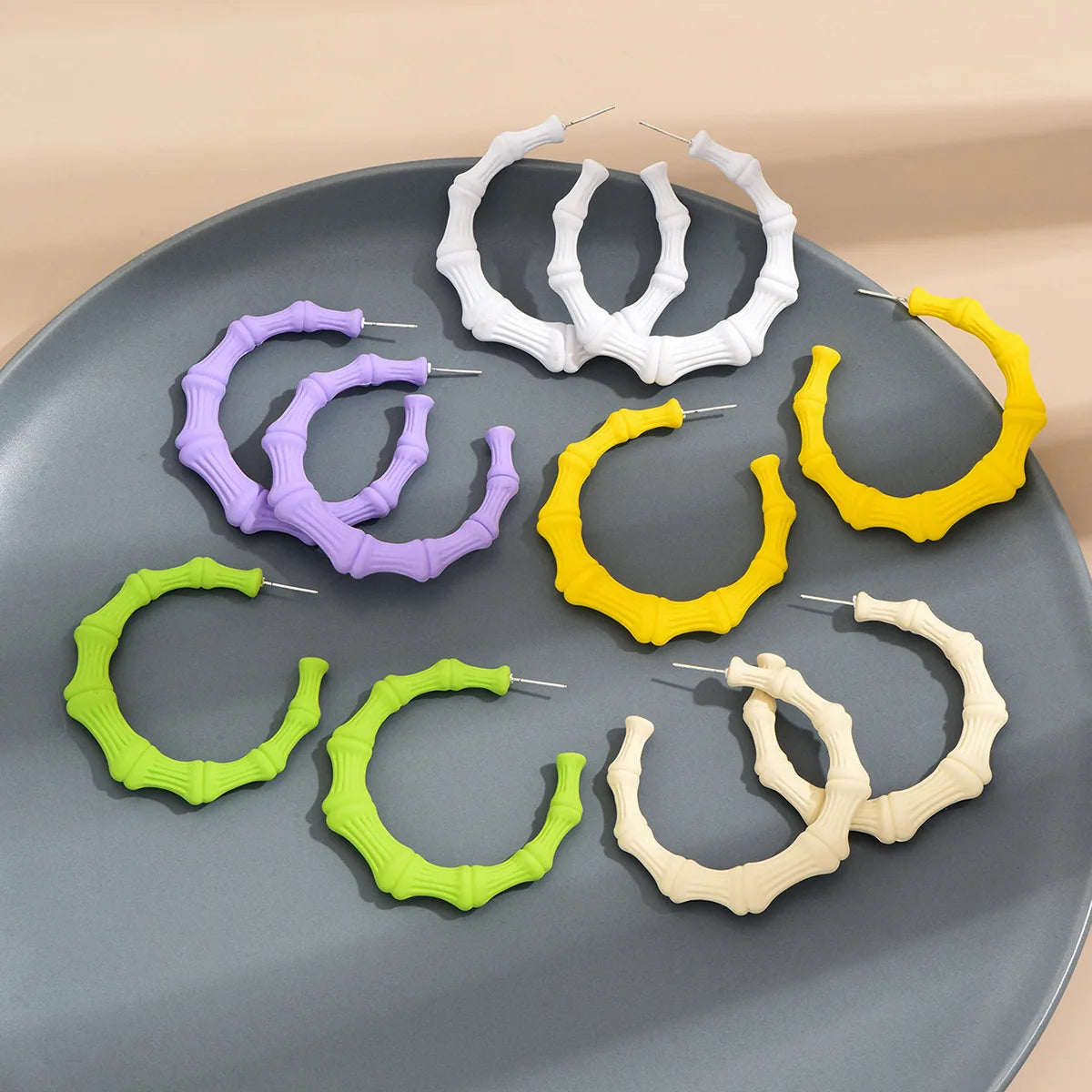 DY OEM 40mm 70mm Summer Travel Personalized Gift Candy Colorful Hoop Bamboo Earrings for Women
