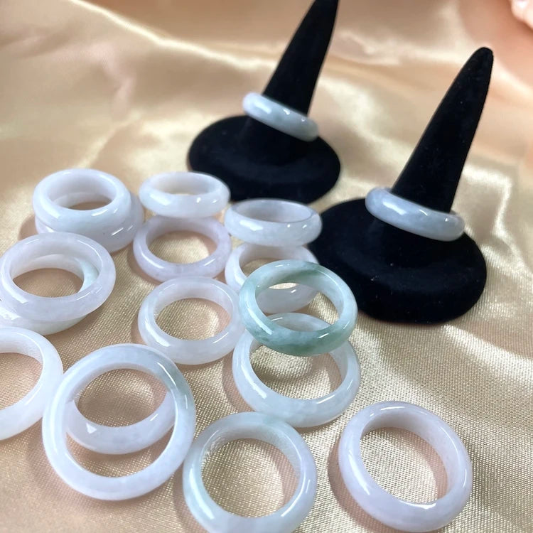 Vintage Natural Stone White Agate Jade Ring for Women Men Finger Rings Jewelry Wholesale