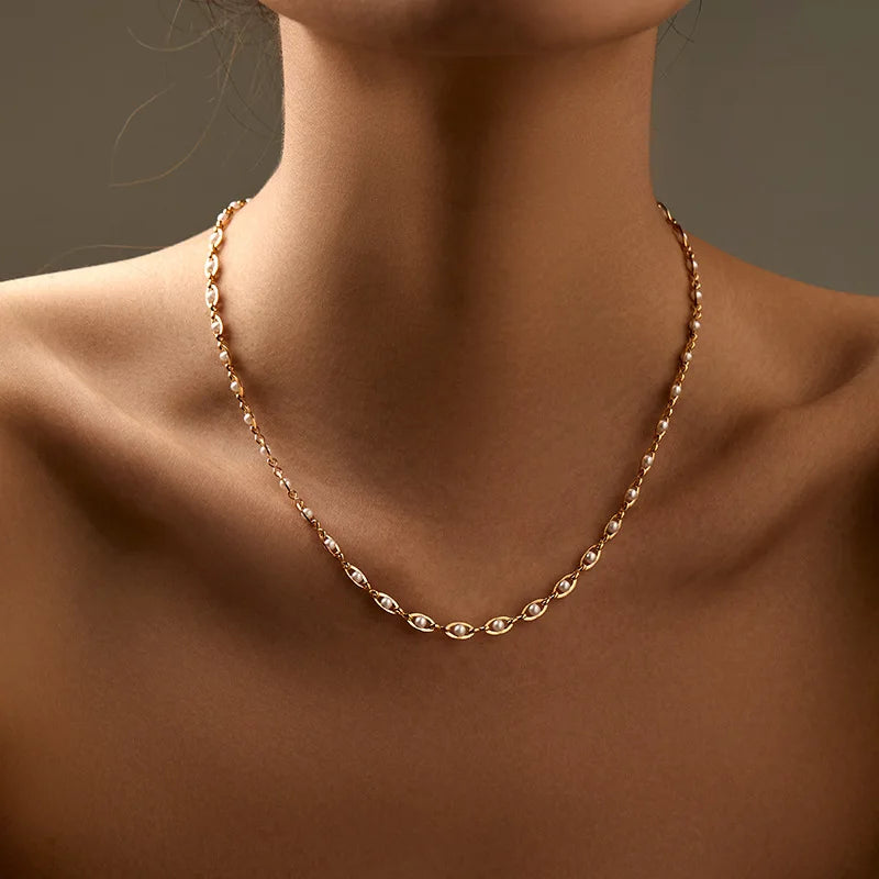 Vintage High-end Jewelry Brass Plated 18K Real Gold Elegant Temperament French Necklace for Women