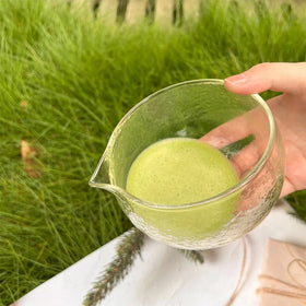 Handmade Matcha Tea Bowl Glass Matcha Tea Bowl with Pouring Spout Textured Glass Matcha Bowl Chawan