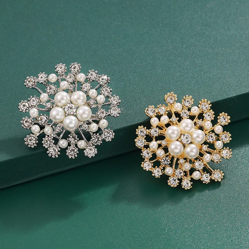 Pearl Snowflake Brooch and Diamond Flower Corsage - Fashionable Women's Clothing Pin Wholesale Accessories