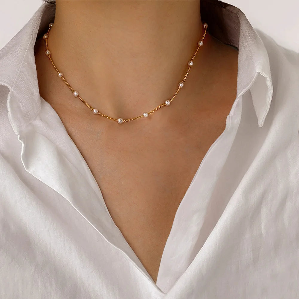 2025 New Vintage Pearl Necklace Simple Choker Clavicle Chain Neck Chain for Girls