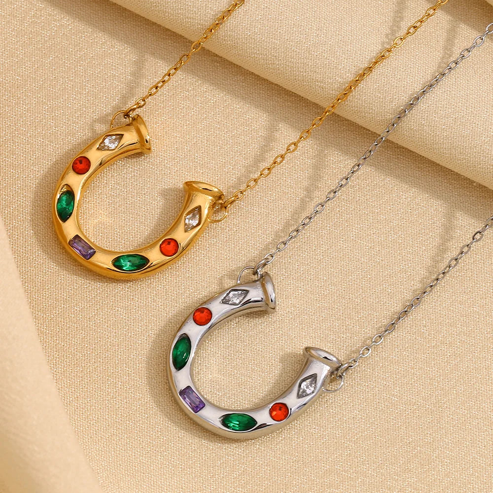 Fashion Women's Stainless Steel Horseshoe Pendant Necklace with Zircon Waterproof Link Chain for Anniversary
