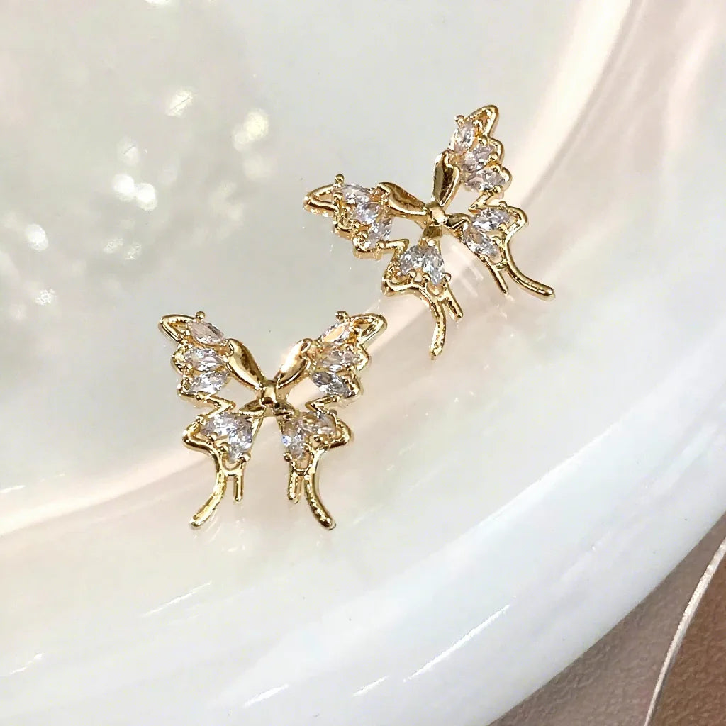 Super Flash 3D Nail Art Bow Design with Zircon Diamonds Internet Red Accessory for Wearing Armor Decoration