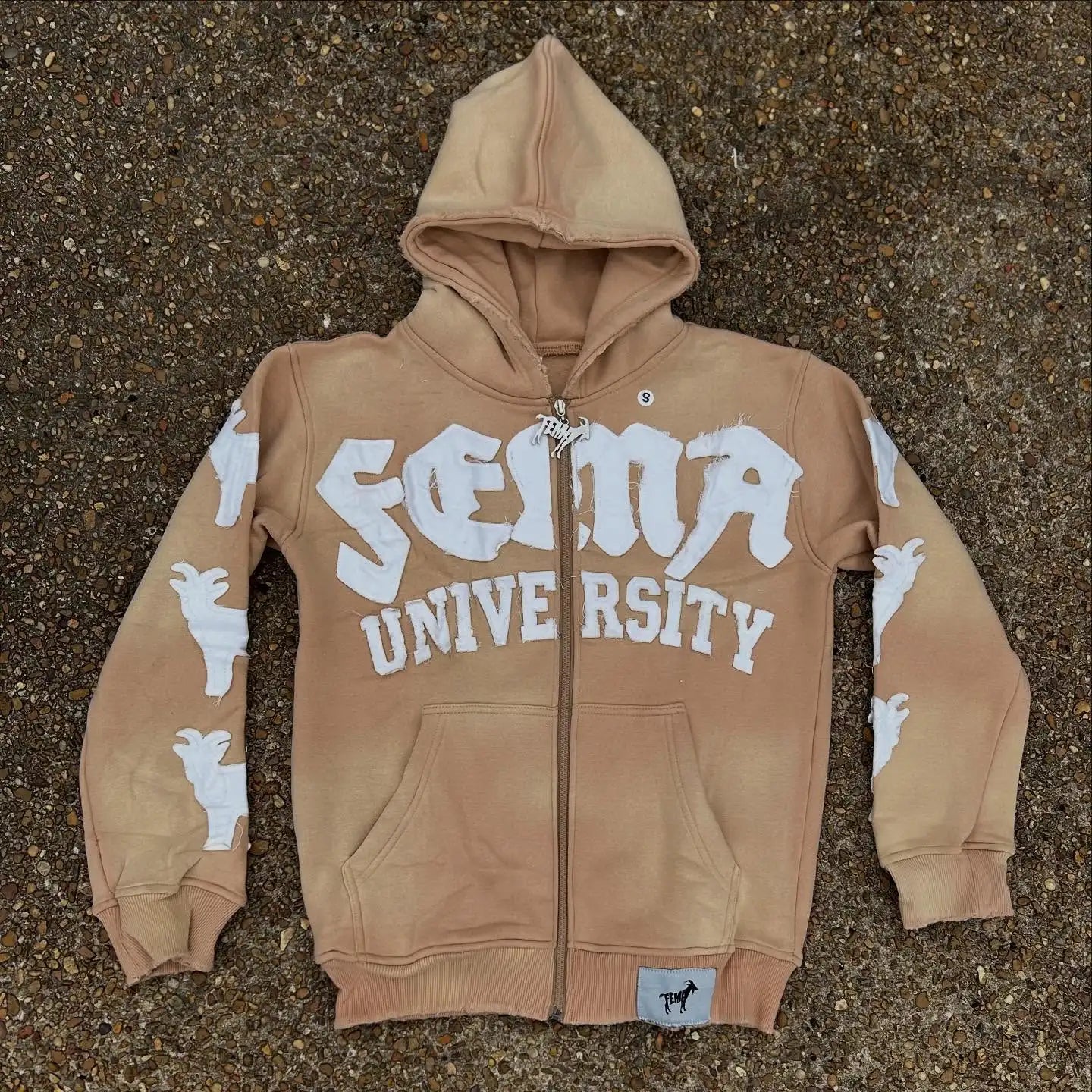 US Free Tax Custom 500Gsm Heavyweight Vintage Acid Wash SunFaded Distressed Patch Applique Embroidery Boxy Cropped Zip up Hoodie