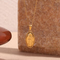 Dreamshow Oval Engraved Coconut Palm Pendant Necklace Gold Plated Stainless Steel Waterproof Jewelry