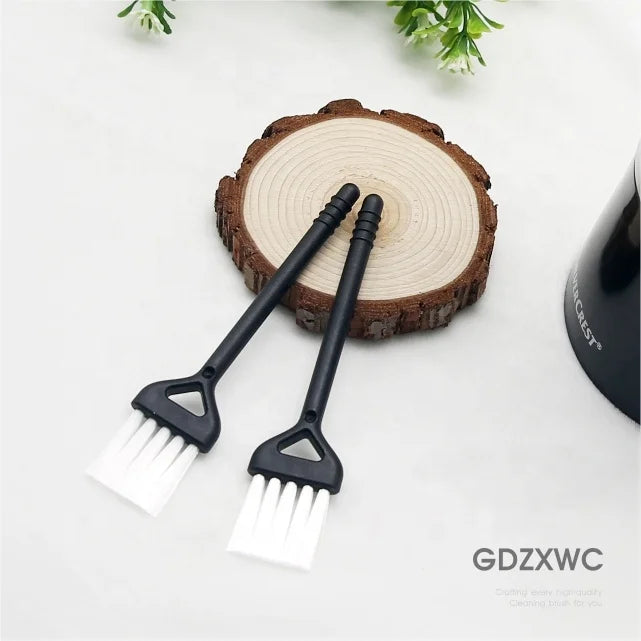 Simple Small Brush Modern Cleaning Brush for Shaver Products Black White the Kitchen Novelty Things Clean up the Home