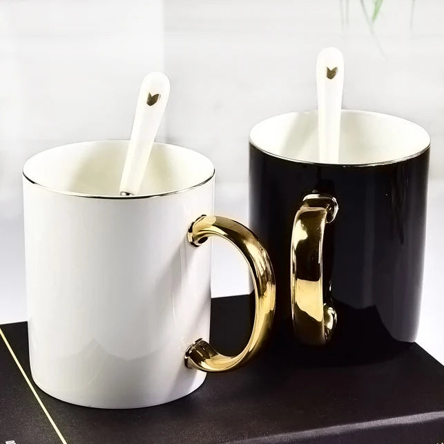 XS Ltd. Wonderful Painted Nice Cup for Christmas Cute Mug With Gold Hand MegaBDM