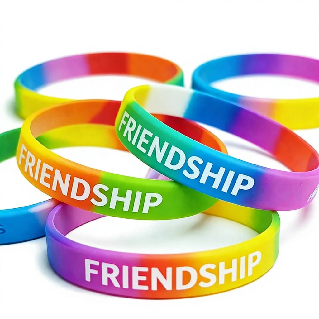 Wholesale Promotion Custom Bulk 10mm Thin Wristband 2 Color 10 15 mm Boy and Girl Friendship Black Silicone Bracelet