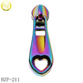Wholesale rainbow Color Blanks Puller Hardware Clothing Metal Zipper Slider Charm with Heart logo