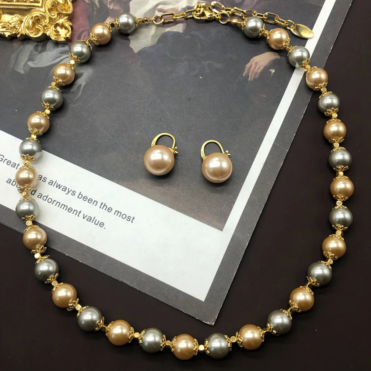 Vintage Champagne Grey Glass Pearl Necklace Earrings Set Fashion Simple Beaded Necklace for Women