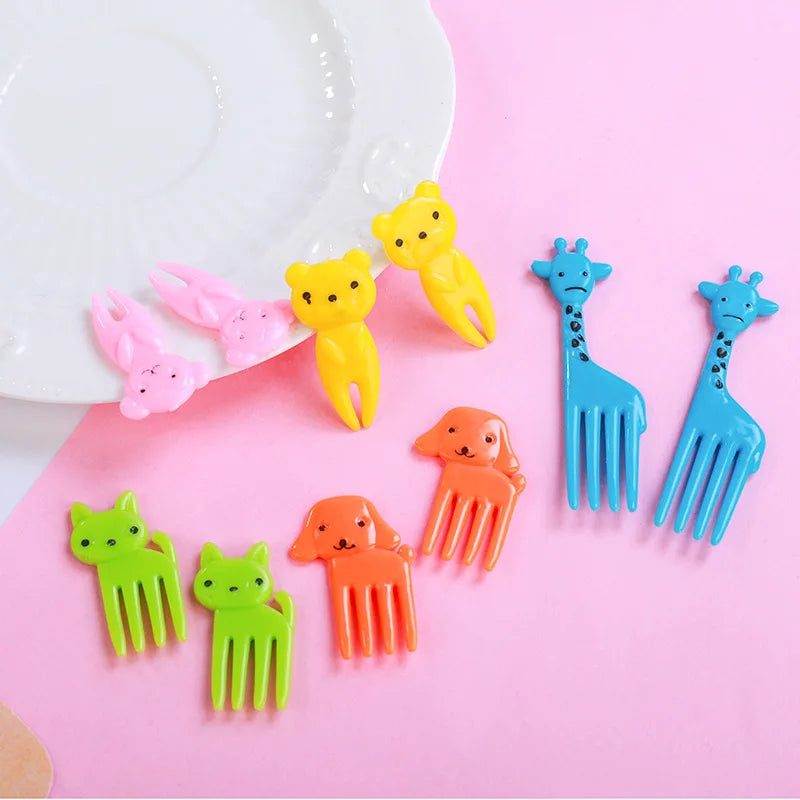 Japanese Style Fruit Food Picks Reusable Lunch Picks for Toddler Kids Bento Cartoon Animal Toothpicks for Appetizers