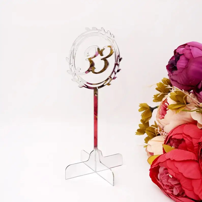Restaurant Table Numbers Laser Cut Gold Mirror Acrylic Table Number Stands for Wedding Decoration and Banquet