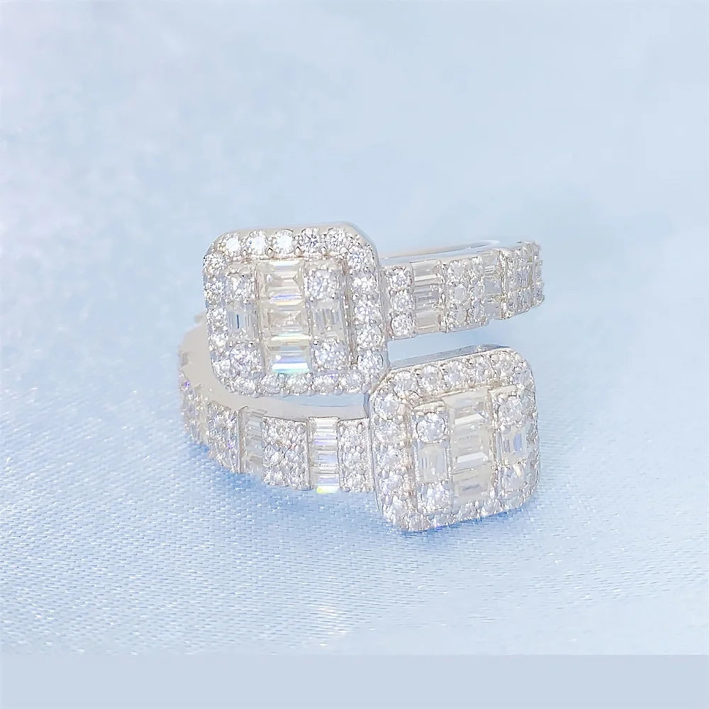 New Arrival 925 Silver Brilliant Round Emerald Cut Pass Diamond Test Sparkling D Color Moissanite Ring for Women Fine Jewelry