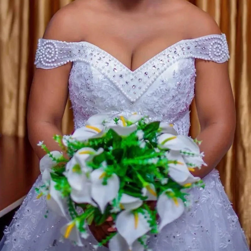 S1075N New Hot Selling High-Quality A-Line One-Shoulder Plus Size Puffy Long Train Princess Wedding Dress