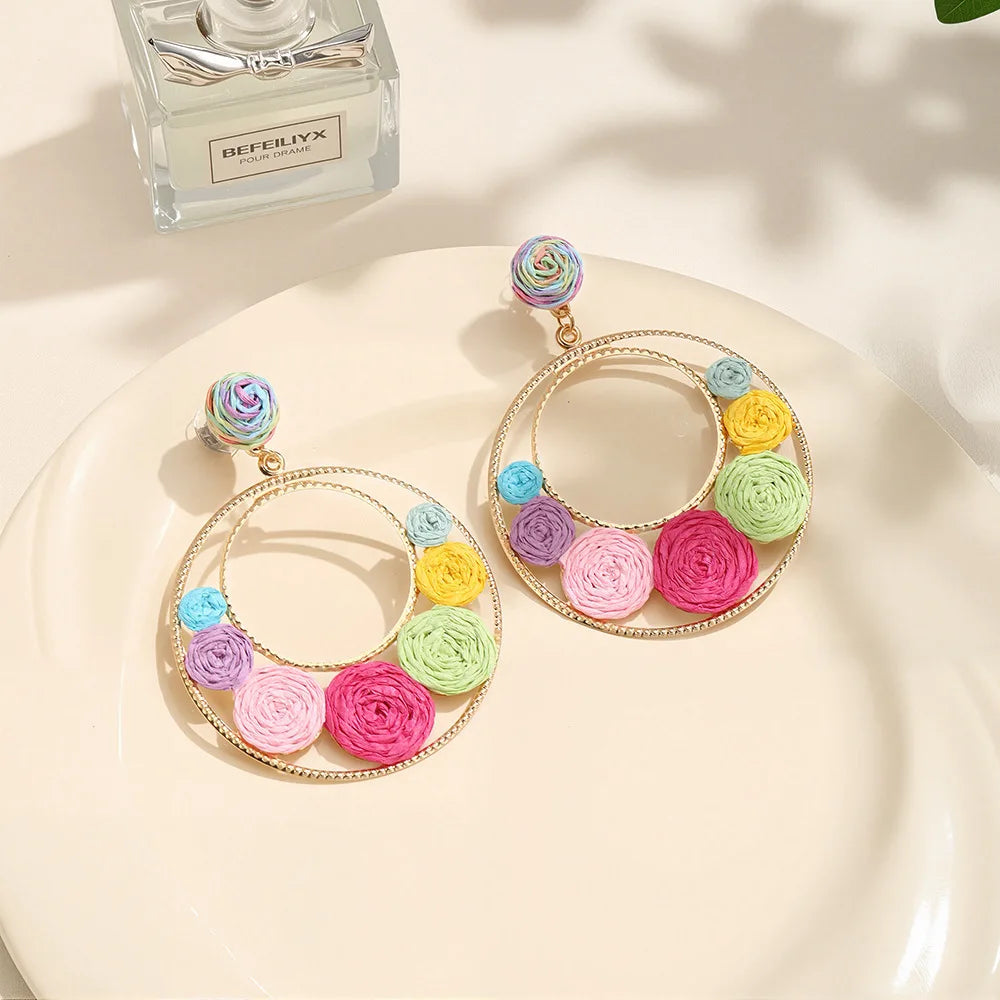 Fashion Grass Earrings Sweet Flower Circle Holiday Style Earrings Women Bohemian Earrings Wholesale N208104