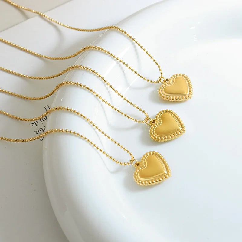 New Design Trendy Gold Plated Stainless Steel Heart Pendant Choker Necklace Bracelet Set for Women P761