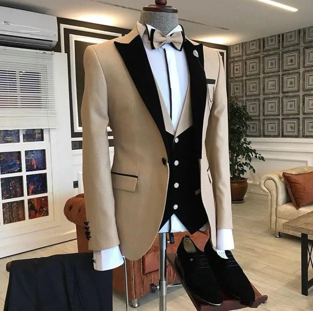 New Fashion Customize Design Beige Men Wedding Tuxedos Peaked Lapel Groom Tuxedos Men Wedding Dress Wear (Jacket+Pants+Vest) MegaBDM
