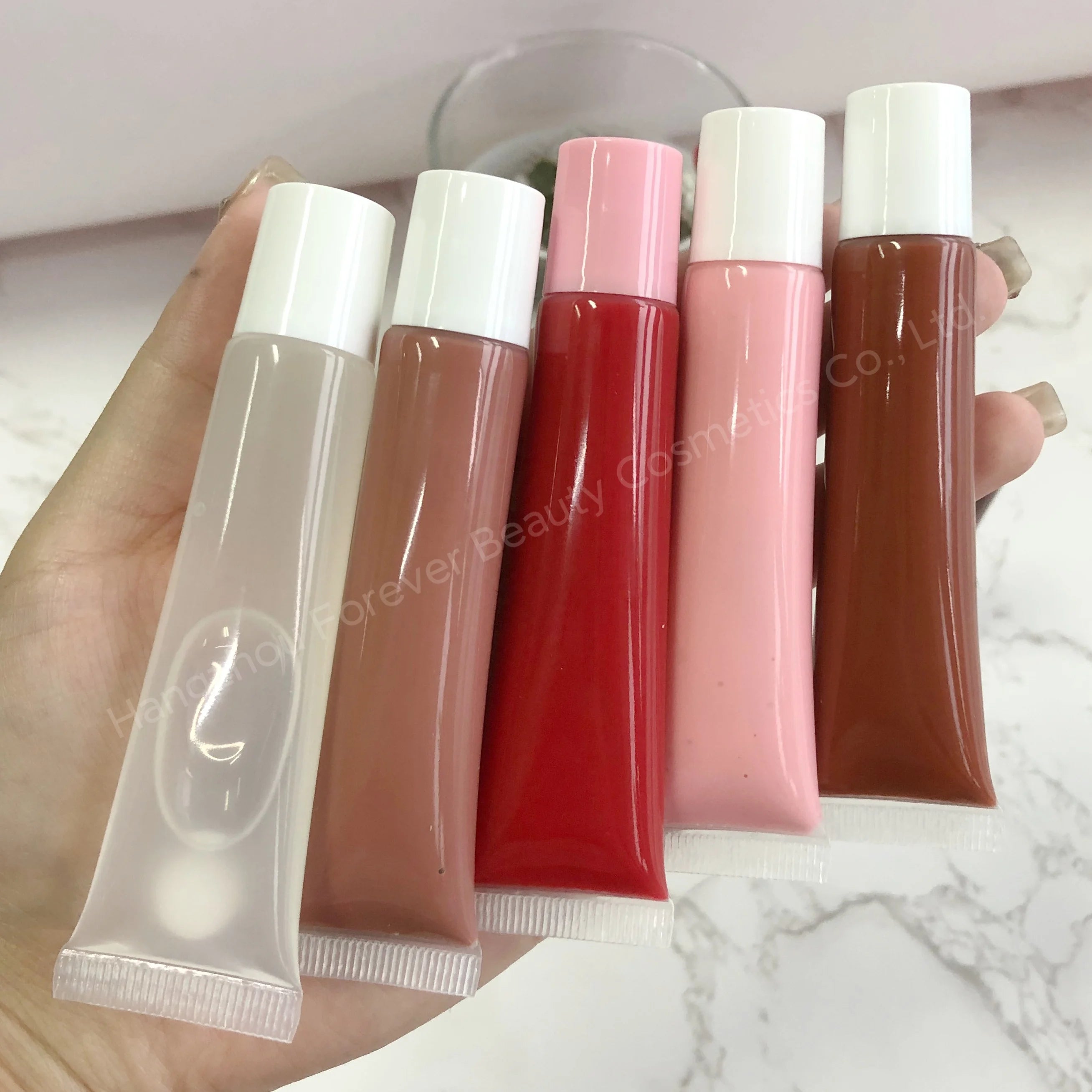 Custom Logo High Shine 15ml Squeeze 10 Colors Nourishing Shea Butter Lip Gloss