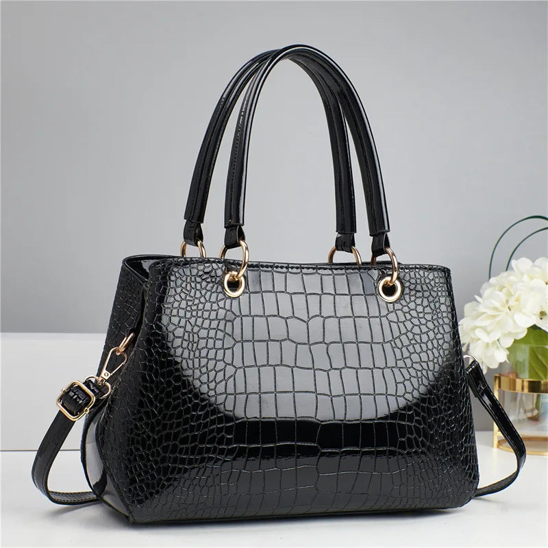 Factory In-Stock High-End Women's Handbag Large Capacity Crossbody Shoulder Bag Zipper Closure Fashionable PU Model 22220