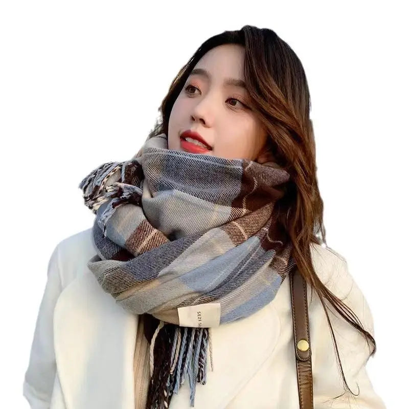 Wholesale Polyester Japan Korean Popular Style Plaid Pashmina  Long Thickened Tassels Women`s Scarves and Shawls for Winter