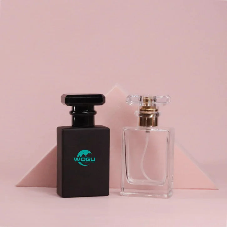 Wholesale Custom logo square Man and Women 30 ml 50 ml Glass Spray Empty Perfume Bottles for Sale