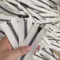 Hengda Zipper's Best Price 8# Antique Silver Metal Zipper Open End Y Teeth Eco-Friendly for Jackets