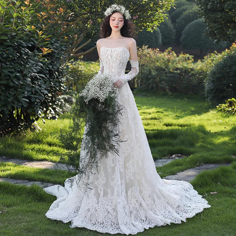 High-Grade Vintage Lace Bridal Wedding Dress Tube Top Small Trailing Elegant Fairy Beach Style Lace-Up Embroidery Anti-Static