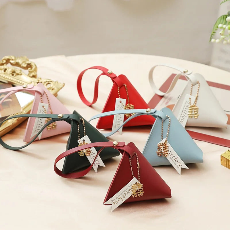 Creative Wedding Gift Candy Bag Leather Triangle Candy case Pouch with Handle for Girl Children